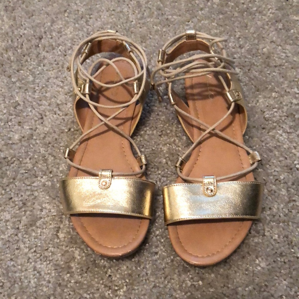 Aldo Gold Lace-Up Flat Sandals Sz 8.5